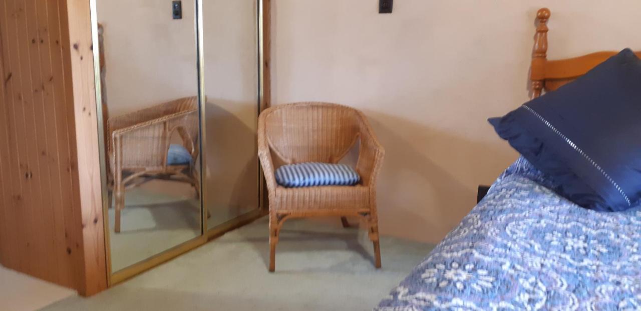 Mapleton Peaceful Provence Bnb Exterior foto